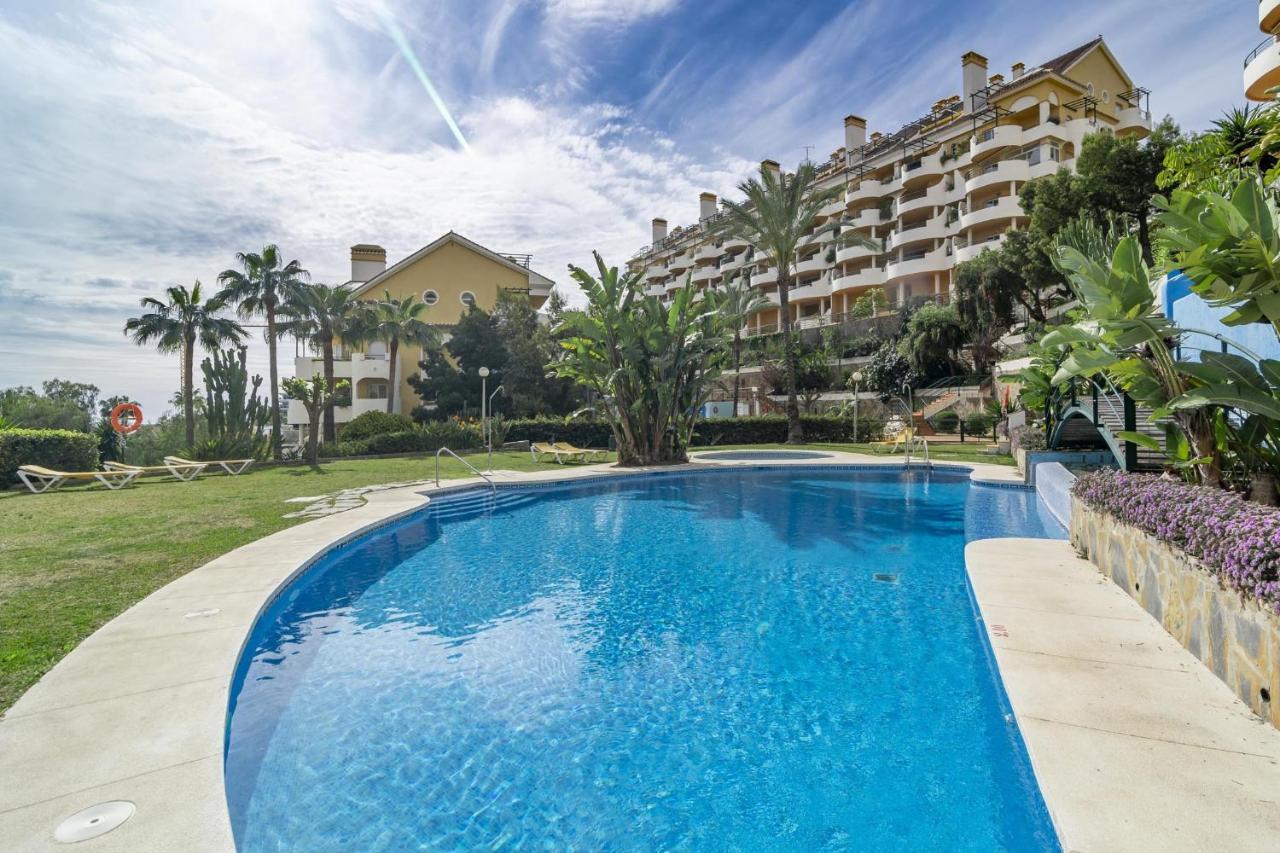 Sad-Spacious 2 Bedroom Duplex Puerto Banus Marbella Eksteriør bilde